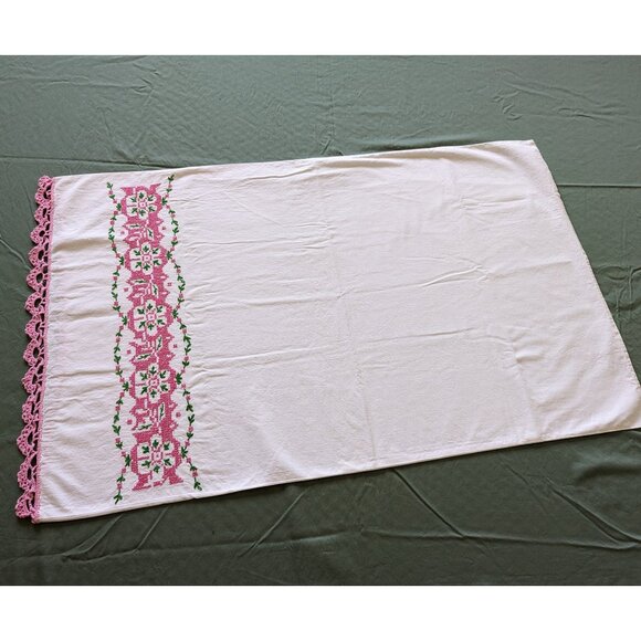 Vintage Pink cross stitch + crochet edge pillow case, nursery decor, romantic - Picture 2 of 6
